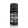 Our Certified Organic Sweet Orange Oil is uplifting and delicately sweet, with the aroma of fresh-cut oranges. Sweet orange oil finds a wide range of uses in holistically supporting the body on physical, mental, and emotional levels. 